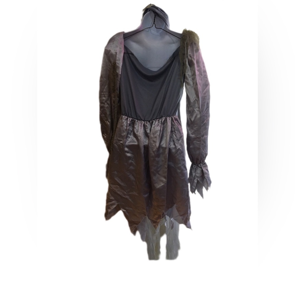 Women’s Skeleton Pirate Costume - Picture 2 of 2